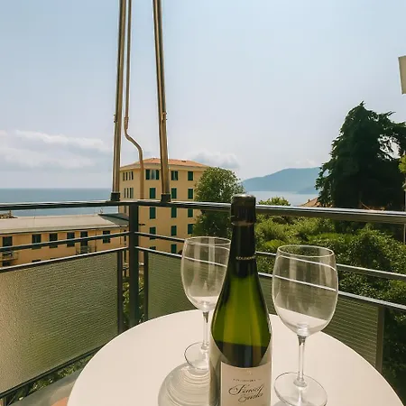 Welcome Riviera-primavera 1a- Vista Mare- Spazioso E Comodo Appartamento-2 Bagni-wifi-aria Condizionata In Ogni Stanza-garage A Pagamento 15 Euro Al Giorno Apartman *
