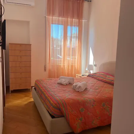 Welcome Riviera-primavera 1a- Vista Mare- Spazioso E Comodo Appartamento-2 Bagni-wifi-aria Condizionata In Ogni Stanza-garage A Pagamento 15 Euro Al Giorno * Rapallo