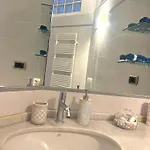Appartamento Welcome Riviera Primavera 1a Vista Mare- Spazioso E Comodo Appartamento-2 Bagni-wifi-aria Condizionata In Ogni Stanza-garage A Pagamento 15 Euro Al Giorno