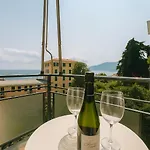 Welcome Riviera Primavera 1a Vista Mare- Spazioso E Comodo Appartamento-2 Bagni-wifi-aria Condizionata In Ogni Stanza-garage A Pagamento 15 Euro Al Giorno Appartamento *