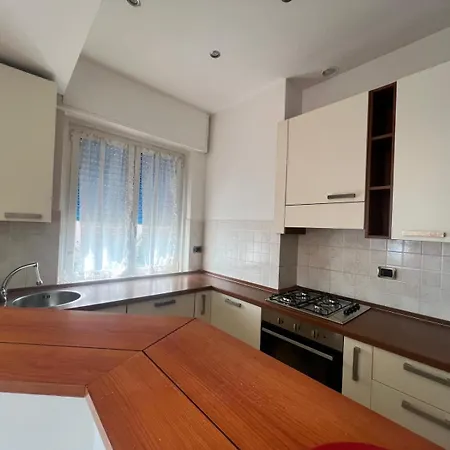 Apartamento Welcome Riviera Primavera 1a Vista Mare- Spazioso E Comodo Appartamento-2 Bagni-wifi-aria Condizionata In Ogni Stanza-garage A Pagamento 15 Euro Al Giorno Rapallo