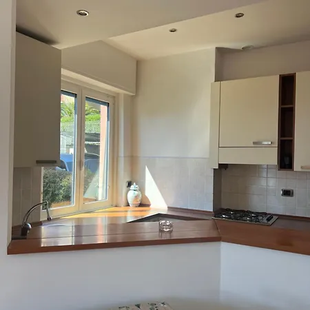Appartamento Welcome Riviera Primavera 1a Vista Mare- Spazioso E Comodo Appartamento-2 Bagni-wifi-aria Condizionata In Ogni Stanza-garage A Pagamento 15 Euro Al Giorno *