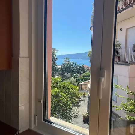 Welcome Riviera Primavera 1a Vista Mare- Spazioso E Comodo Appartamento-2 Bagni-wifi-aria Condizionata In Ogni Stanza-garage A Pagamento 15 Euro Al Giorno Appartamento Rapallo