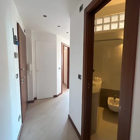 Welcome Riviera-primavera 1a- Vista Mare- Spazioso E Comodo Appartamento-2 Bagni-wifi-aria Condizionata In Ogni Stanza-garage A Pagamento 15 Euro Al Giorno Lejlighed